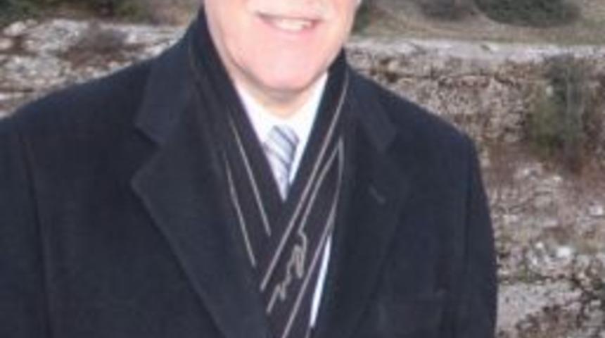 Şahin&rsquo;den Spor Salonu M&uuml;jdesi