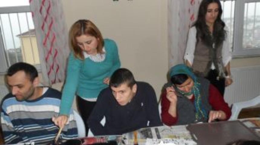 Engellilere Ahşap Boyama ve Drama Kursu