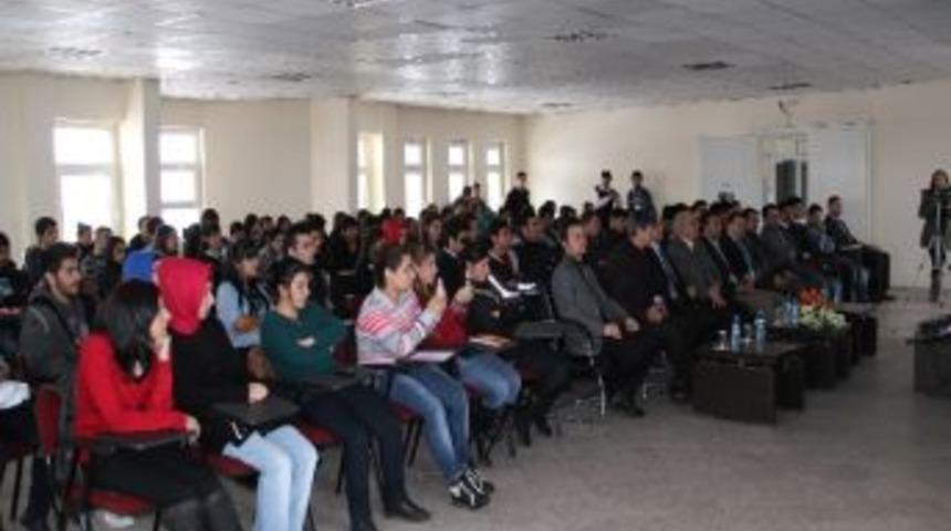 &Ccedil;myo&rsquo;da "aynaya Bak Ve Sor : Ben Kimim ? " Konferansı