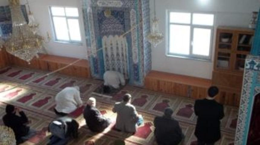 K&uuml;re Fatih Camii, İbadete A&ccedil;ıldı