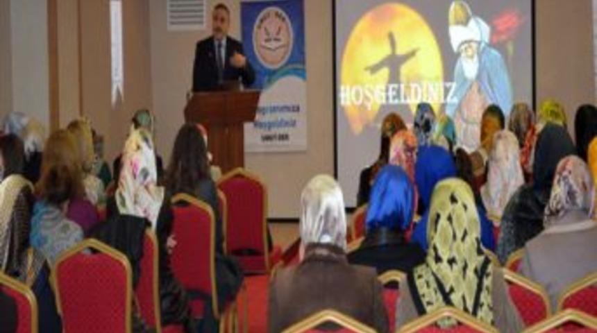 UMUT-DER Başkanı Erşan: Hz. Mevlana Hoşg&ouml;r&uuml;n&uuml;n Sembol&uuml;d&uuml;r