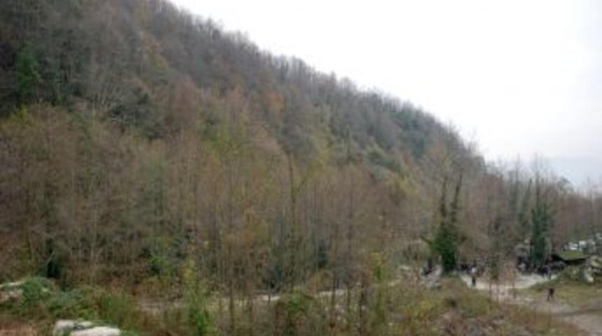 Sapanca'nın Ekolojik Dengesini Bozacak Taş Ocağına Tepkiler Devam Ediyor