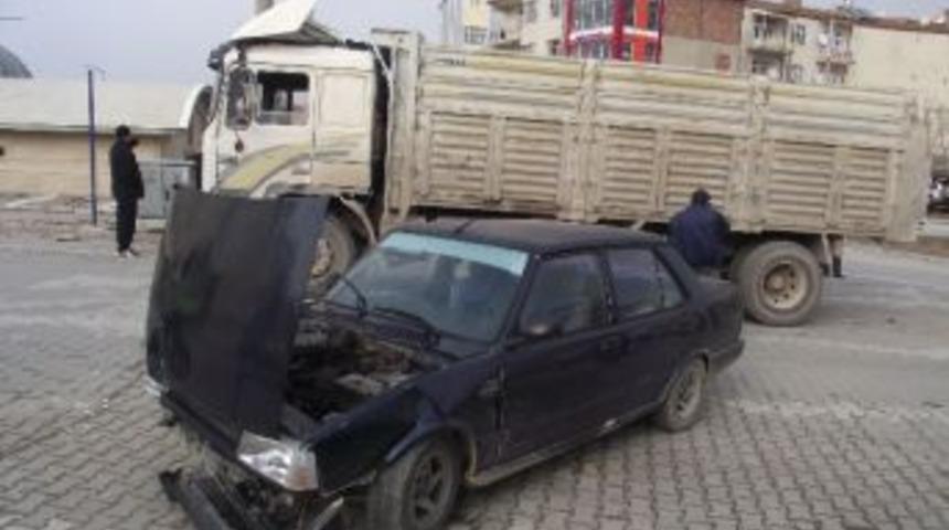 Kulu&rsquo;da Trafik Kazası: 1 Yaralı