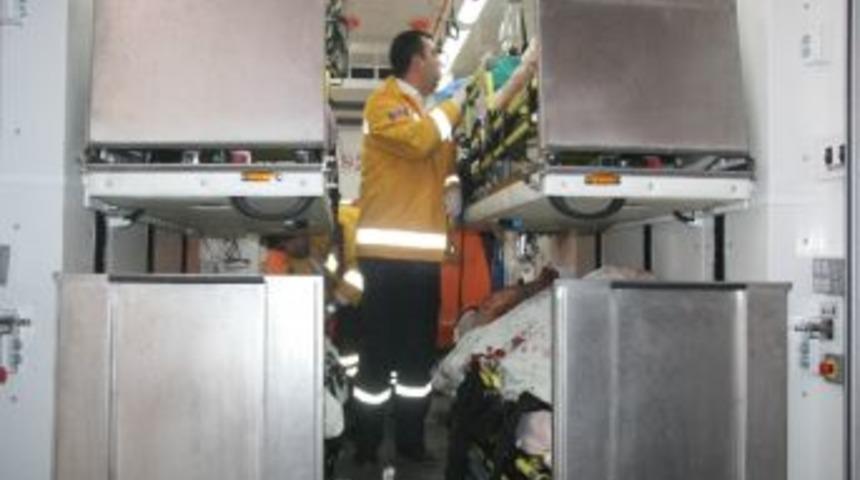 Ağır Yaralı Suriyeliler, &Ccedil;evre İllere Sevk Ediliyor