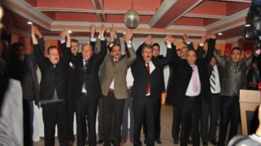 "bu Millet Sizden İğreniyor"