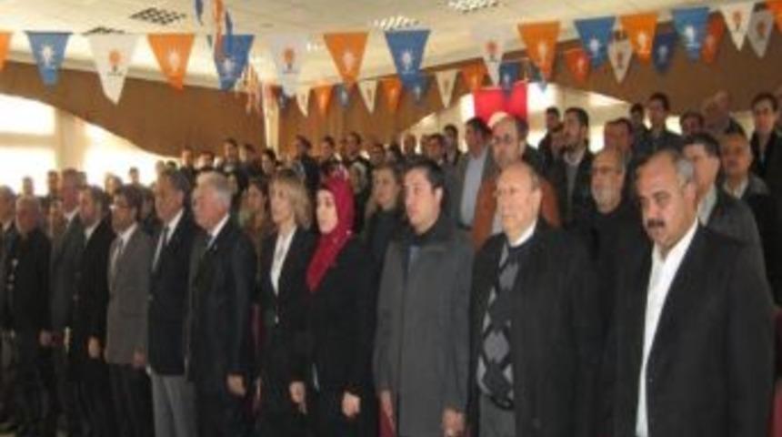 Ak Parti &Ouml;demiş İl&ccedil;e Divan Toplantısı