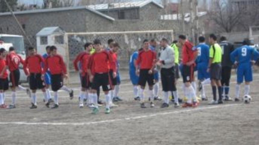 Kağızmanspor Liderliğe Y&uuml;kseldi