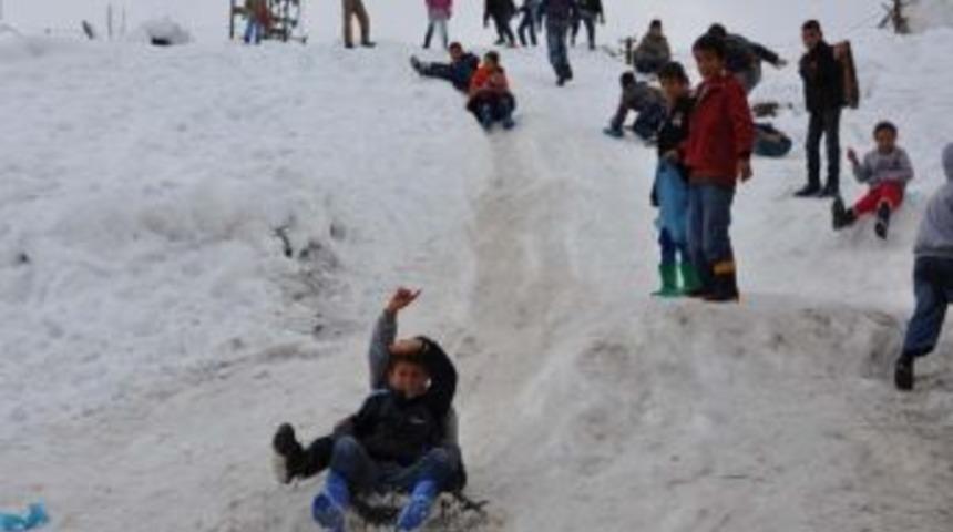 Beyt&uuml;şşebap&rsquo;ta Kar Keyfi