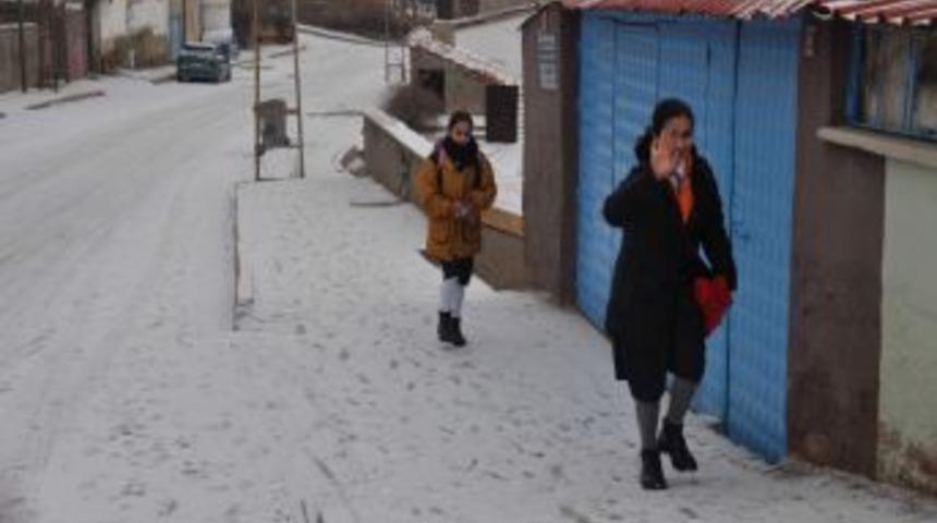 Yozgatlılar G&uuml;ne Karla Uyandı