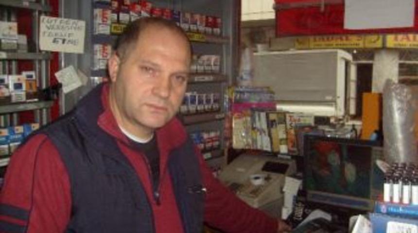 Trabzon'da 1 Dakikalık Kasa Hırsızlığı