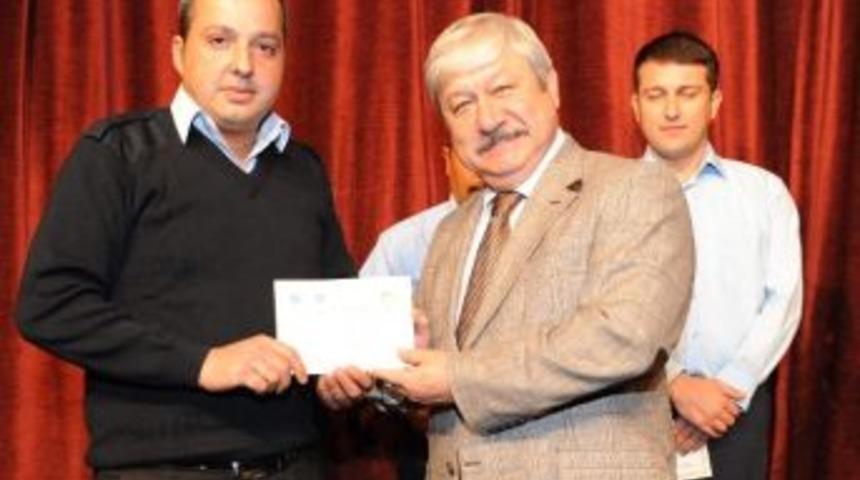 Ulaşım Esnafı Sertifikalarını Başkan Akaydın&rsquo;ın Elinden Aldı