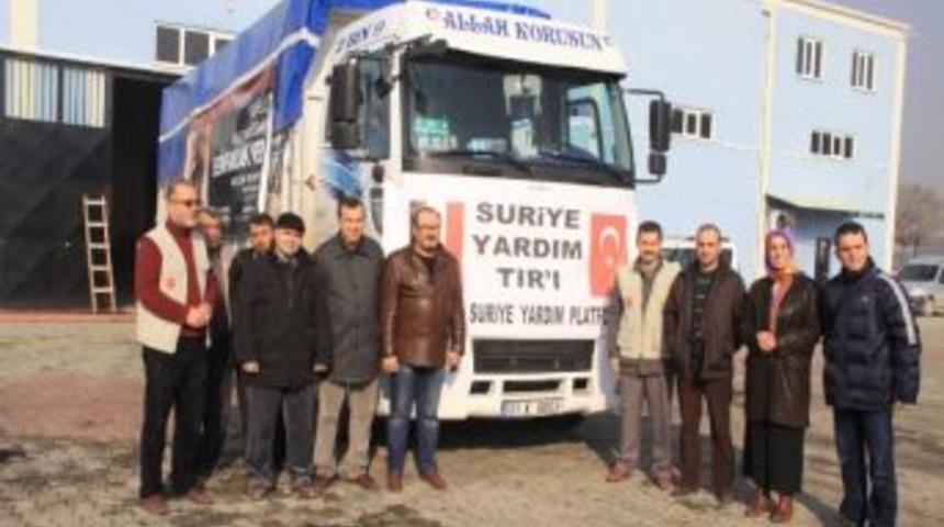 İneg&ouml;l'de Suriye'ye Yardım Tırı