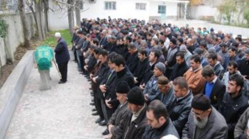 Gazeteci Tuğrul&rsquo;un Acı G&uuml;n&uuml;