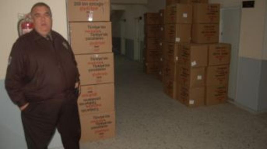 İhtiya&ccedil; Sahibi &Ouml;ğrencilere Yardım