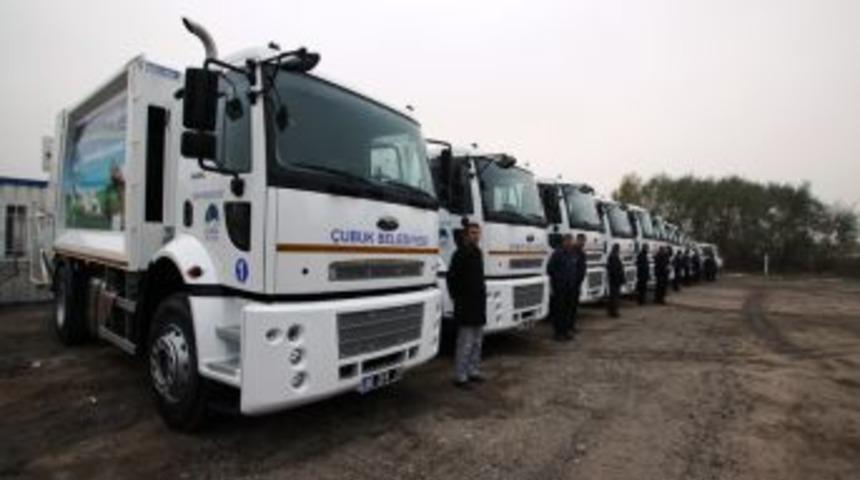 Temizlik Filosunu Yenileyen &Ccedil;ubuk Belediyesi &Ccedil;&ouml;pleri Kendisi Toplayacak