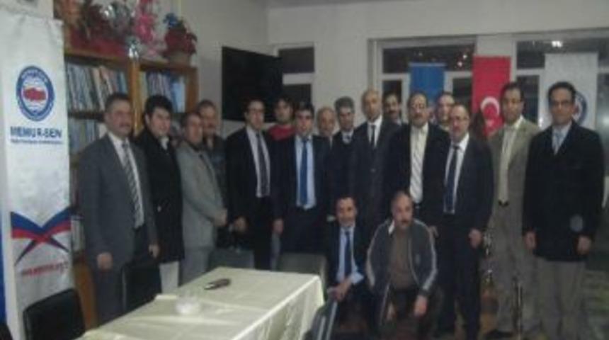 Sağlık İl M&uuml;d&uuml;r&uuml; Ve Kamu Hastaneleri Genel Sekreterinden Memur-sen&rsquo;e Ziyaret