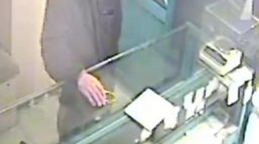 Gasp Ettiği Kanlı Bilezikleri Satarken Yakalandı