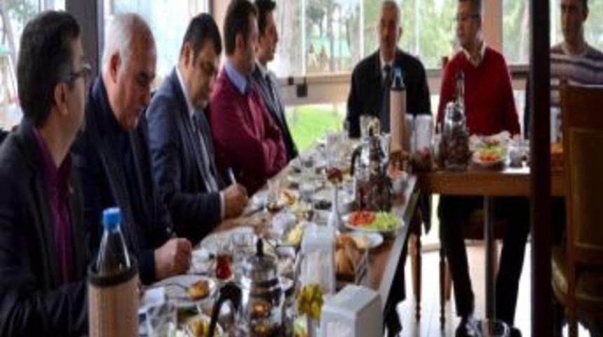 &Ccedil;om&uuml; Hayvancılık &Ccedil;alıştayına Hazırlanıyor