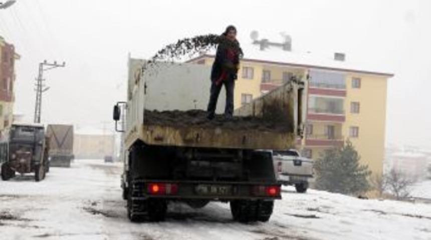 Mamak'ta Tuzlama &Ccedil;alışmaları Başladı