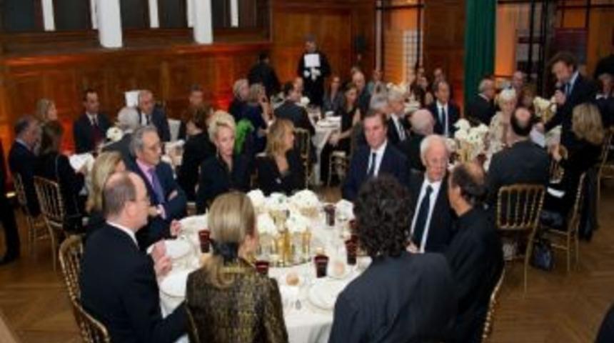 Pa&uuml;&rsquo;l&uuml; &Ouml;ğretim &Uuml;yesine Monaco Prensi&rsquo;nden &Ouml;d&uuml;l