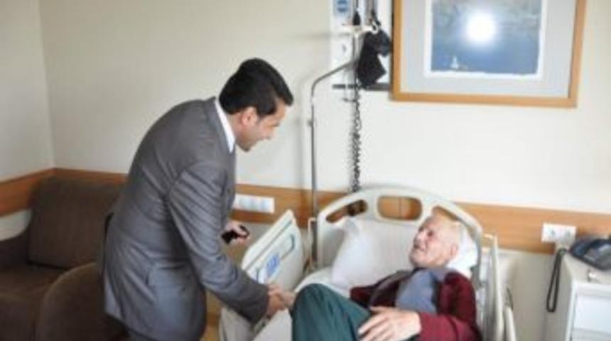 Yaman'dan Hastalara Moral Ziyareti