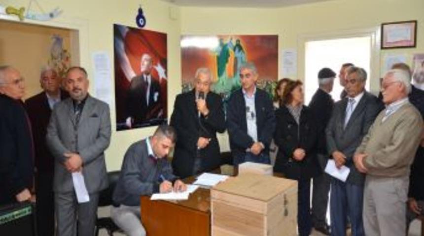 Alevi K&uuml;lt&uuml;r Dernekleri Tarsus Şubesi Nasır Şerbet'le Devam Dedi