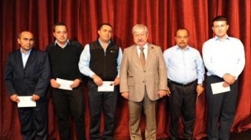 Toplu Ulaşımda &Ccedil;alışan Şof&ouml;rlere &Ouml;fke Ve Stres Kontrol&uuml; Eğitimi