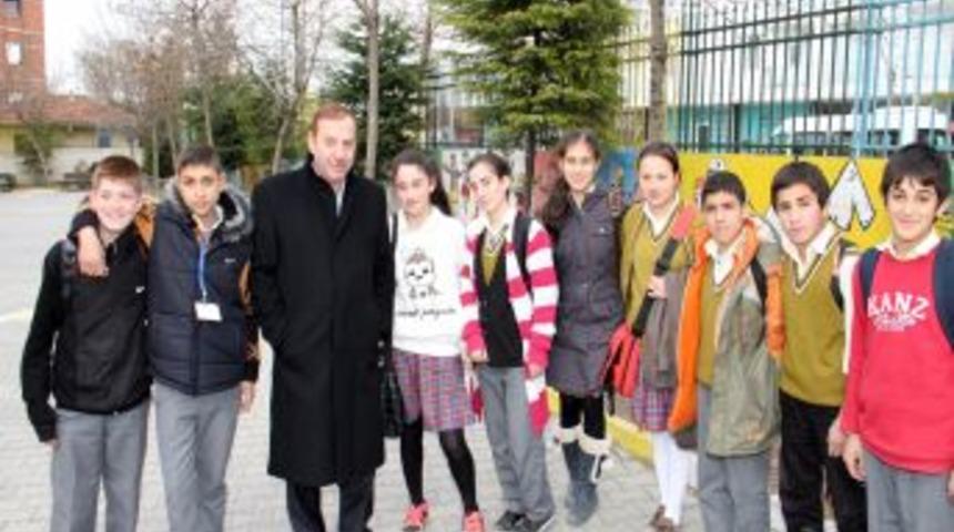 Başkan Kadıoğlu 80. Yıl İlk&ouml;ğretim Okulu&rsquo;nu Ziyaret Etti