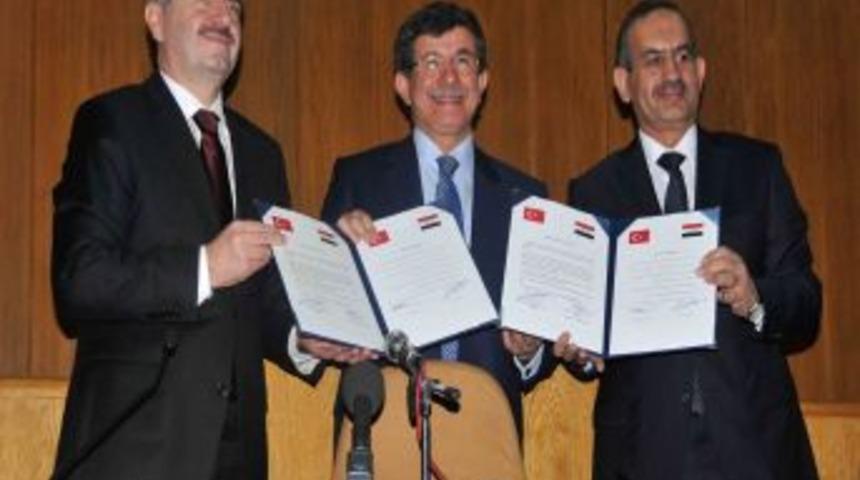 Davutoğlu: Kerk&uuml;k Ile Ebediyete Kadar Kardeşiz