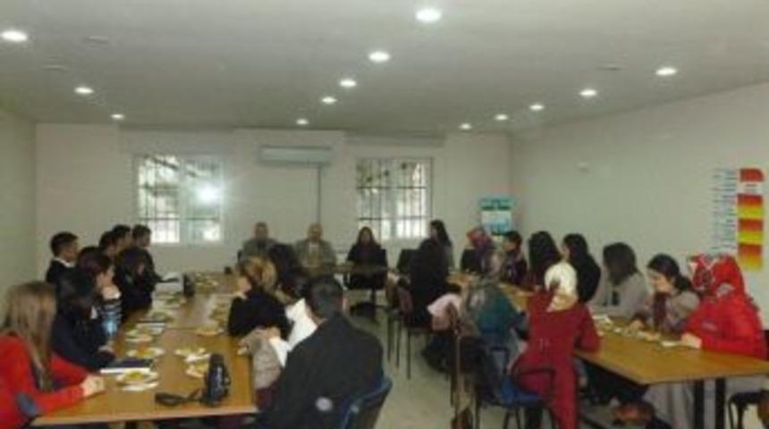 Düzce’de 7-19 Yaş Aile Rehberi Eğitimi