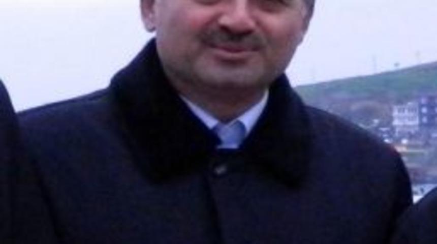 Ak Parti Erdek İl&ccedil;e Başkanlığına Hikmet Onay Getirildi