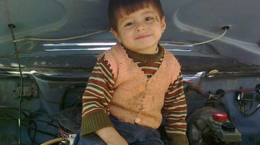 Babasına koşarken &ouml;l&uuml;me gitti