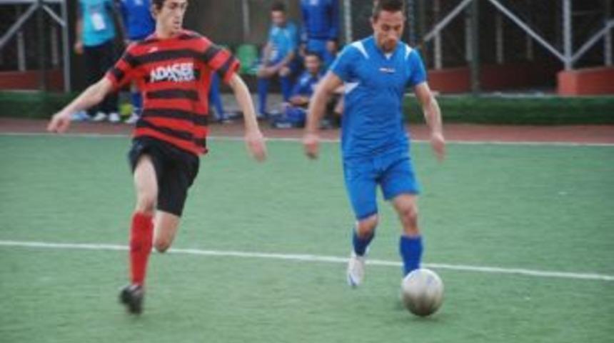 Asl&rsquo;de Deplasman Takımları Galip