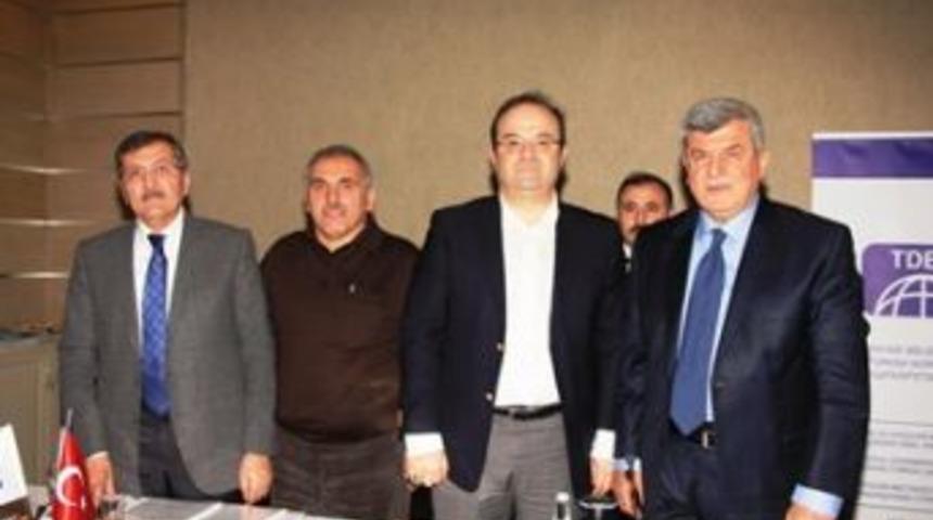 Karaosmanoğlu, Şeb-i Arus&rsquo;a katılacak