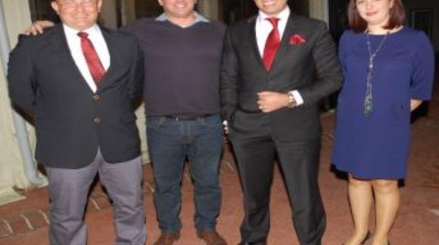 &Ouml;ğretmenler, Veliler Kaynaşma Yemeğinde Bir Araya Geldi