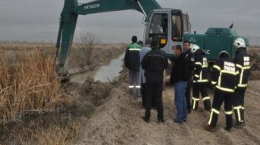 &Uuml;niversitede Korkutan Sızıntı