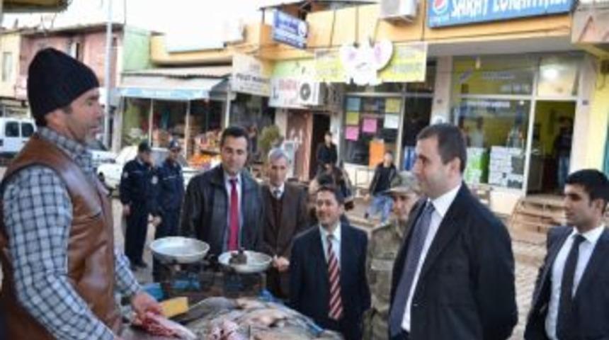 Kaymakam Uğur Sezer, Esnafın Sorunlarını Dinledi