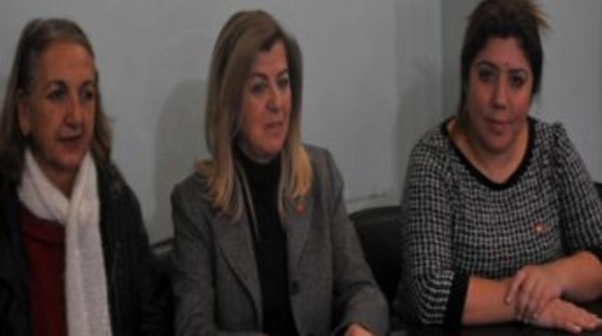 Chp İl Kadın Kolları'ndan Chp Milletvekili Aylin Nazlıaka&rsquo;ya Destek