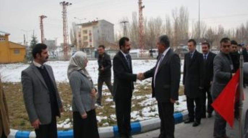 Vali Tekinarslan, Başkan Yılmaz'ı Ziyaret Etti