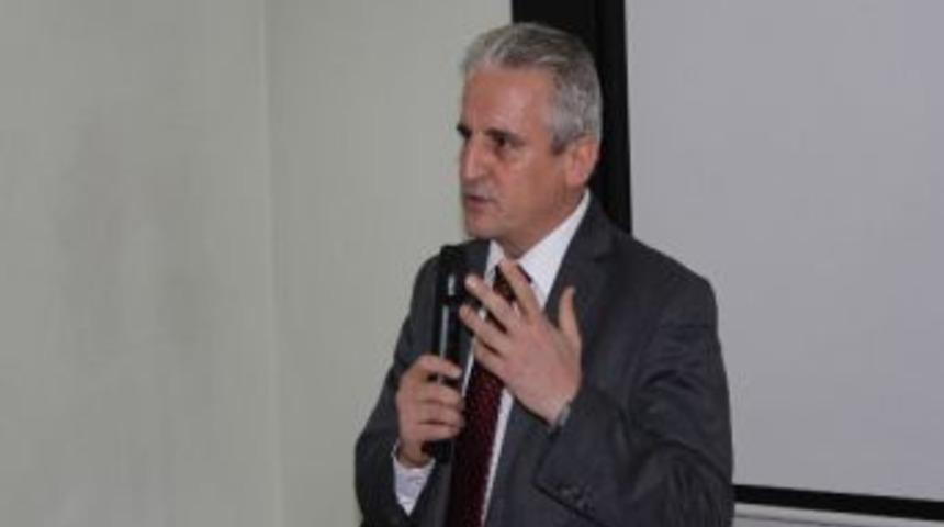 Yoğun İş Temposunu Egzersizlerle Yeniyorlar