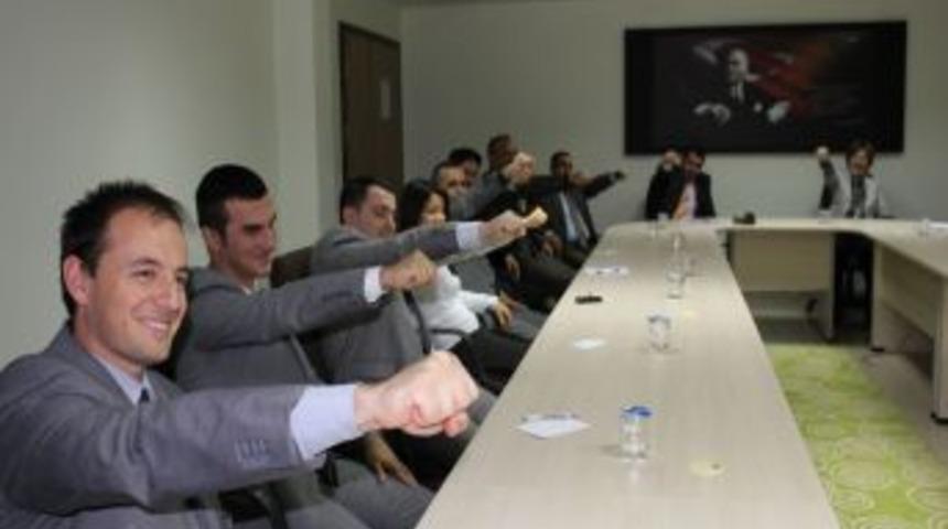 SGK Personeli, Stresi Egzersizle Kontrol Altına Almayı &Ouml;ğreniyor