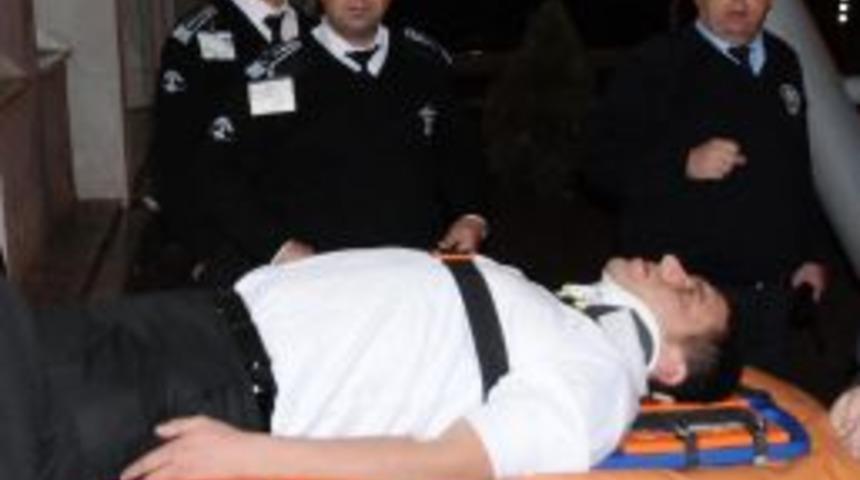 Yağmurun Kayganlaştırdığı Yolda Kaza: 2 &Ouml;l&uuml;, 2 Yaralı