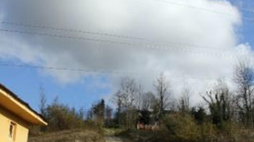 Y&uuml;ksek Gerilim Korkusu Yol Kazdırdı