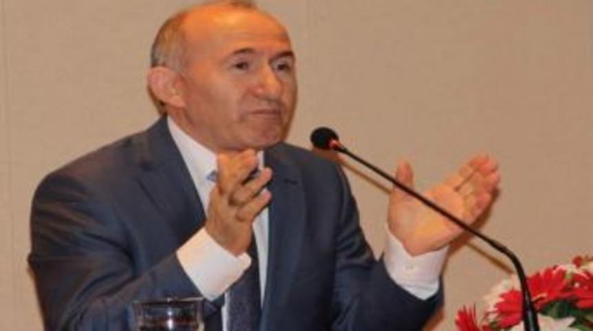 "muhteşem Y&uuml;zyıl'ın Tek Bir Doğru Karesi Yok"