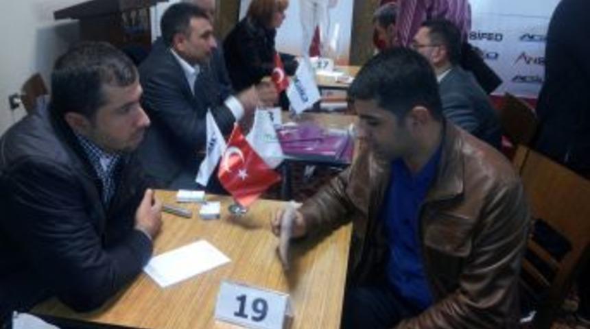 AGİAD &Uuml;yeleri, Adana'ya Tekstil Sekt&ouml;r&uuml; Gezisi Ger&ccedil;ekleştirdi