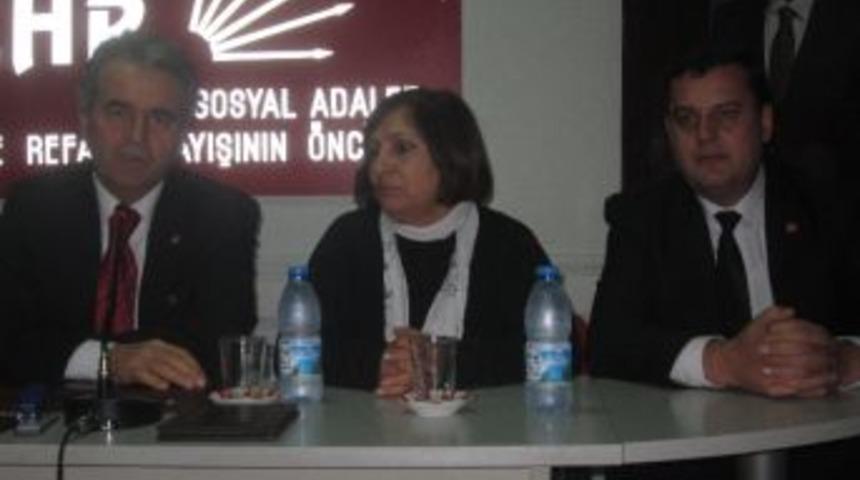 Chp Genel Başkanı Kemal Kılı&ccedil;daroğlu&rsquo;nun Eşi Selvi Kılı&ccedil;daroğlu L&uuml;leburgaz'a Geldi