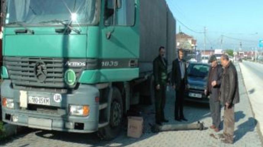 Ak&ccedil;akocalı Tır'cılardan Misafirperverlik