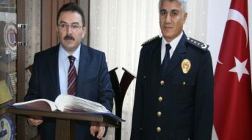 Aksaray Valisi Altınok, Polis Meslek Y&uuml;ksek Okulu'nu Ziyaret Etti