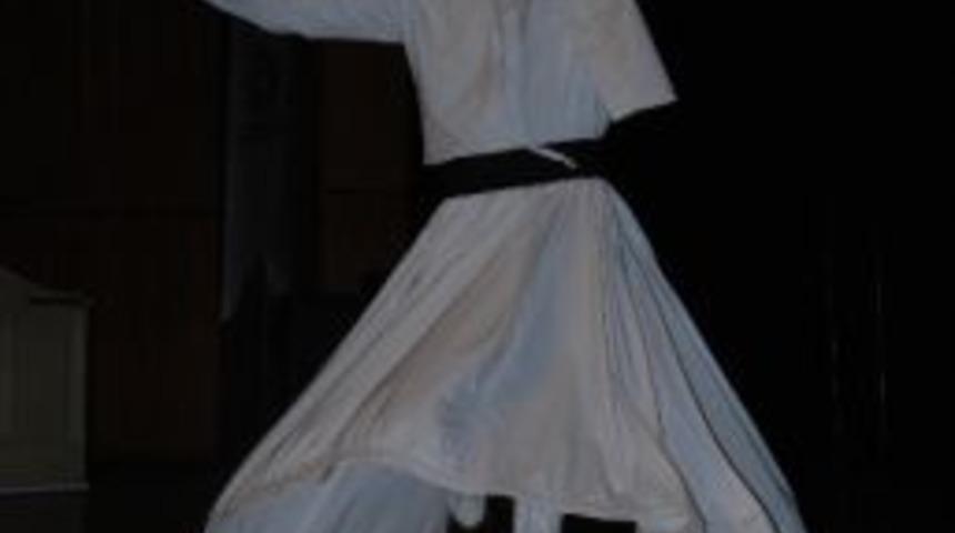 Mevlana Rize&rsquo;de Anıldı