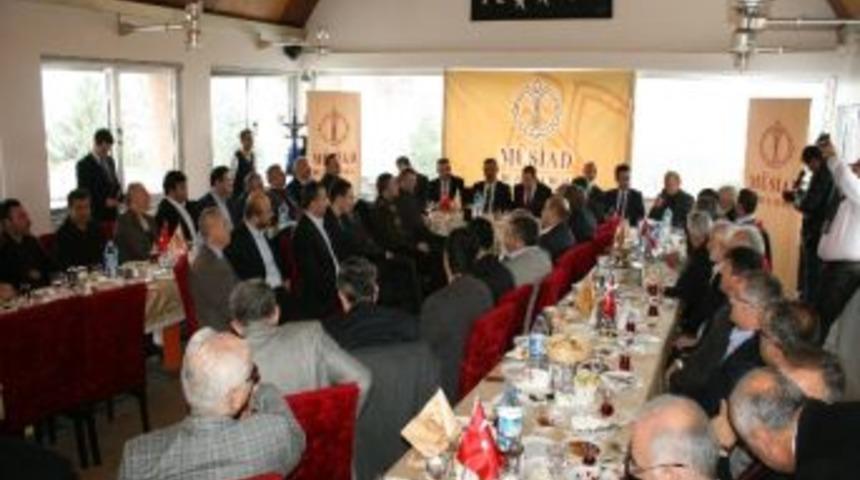 M&uuml;siad &Uuml;yeleri Kahvaltıda Bir Araya Geldi